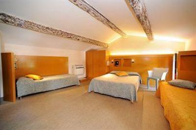 фото отеля Auberge de la Commanderie