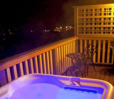 фото отеля Harrison House Suites