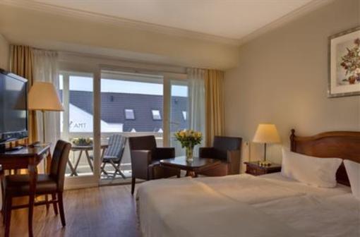 фото отеля Hotel Vier Jahreszeiten Binz