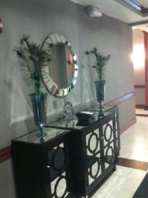 фото отеля Holiday Inn Express & Suites Urbandale
