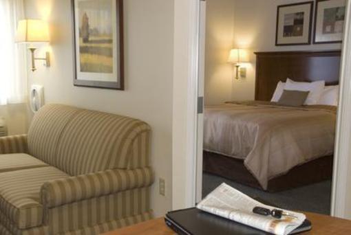 фото отеля Candlewood Suites Springfield South