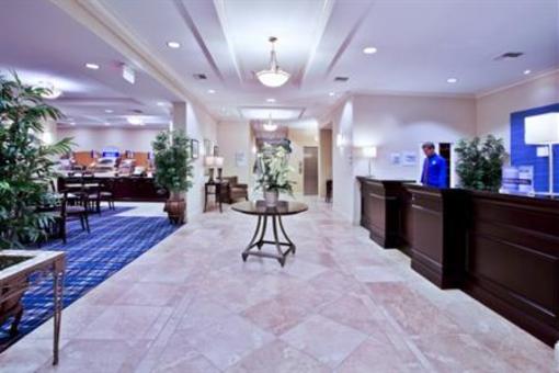 фото отеля Holiday Inn Express Hotel & Suites Fort Pierce West