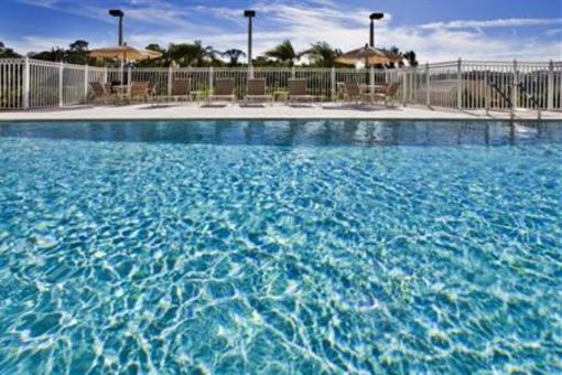 фото отеля Holiday Inn Express Hotel & Suites Fort Pierce West