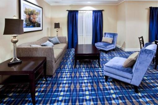 фото отеля Holiday Inn Express Hotel & Suites Fort Pierce West