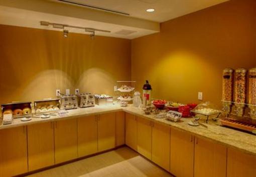 фото отеля TownePlace Suites by Marriott Denver Airport Fitzsimons