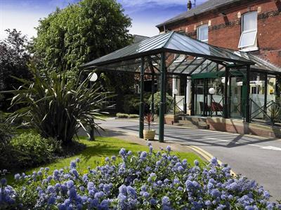 фото отеля BEST WESTERN Parkmore Hotel