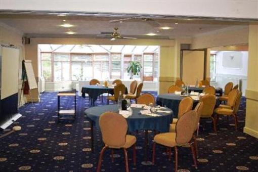 фото отеля BEST WESTERN Parkmore Hotel