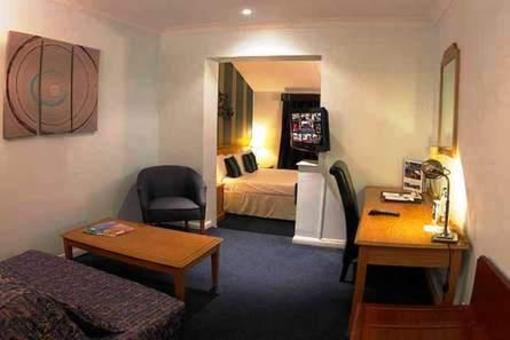 фото отеля BEST WESTERN Parkmore Hotel