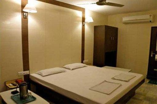 фото отеля Golden Hotel Jaipur