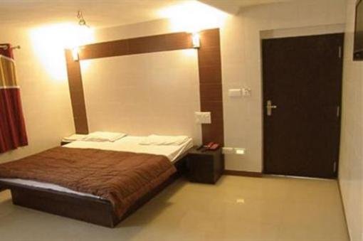 фото отеля Golden Hotel Jaipur