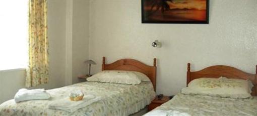 фото отеля The Sandpiper Guest House
