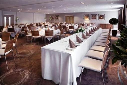 фото отеля Holiday Inn Winchester