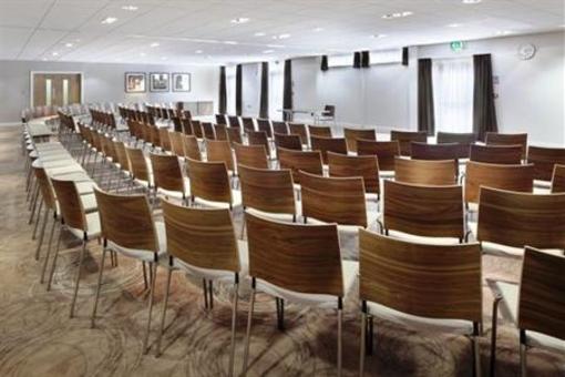 фото отеля Holiday Inn Winchester