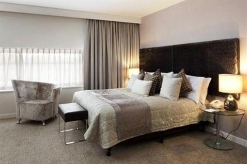 фото отеля Holiday Inn Winchester