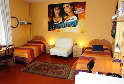 фото отеля Hostal San Marius Muntaner Barcelona