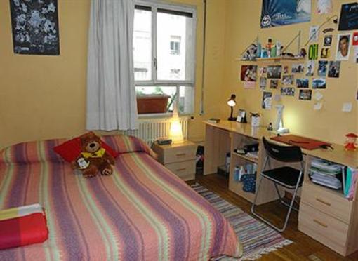 фото отеля Hostal San Marius Muntaner Barcelona