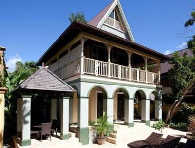 фото отеля Paradise Discovery Beach Villa-Discovery Bay