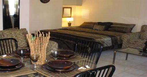 фото отеля Paradise Discovery Beach Villa-Discovery Bay