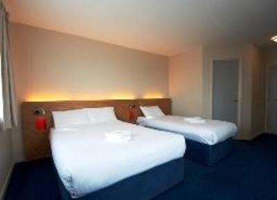 фото отеля Travelodge Hotel Ennis Road Limerick