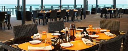 фото отеля Jumeirah Bilgah Beach Hotel