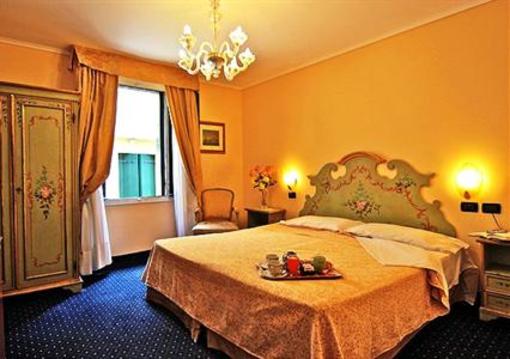 фото отеля Hotel Malibran