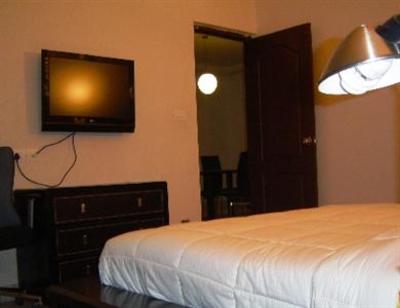 фото отеля At Home Apartment Hotel Hyderabad