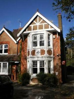 фото отеля Springwood Guest House Horley
