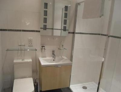 фото отеля Springwood Guest House Horley