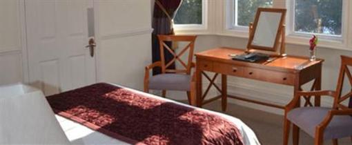 фото отеля Springwood Guest House Horley