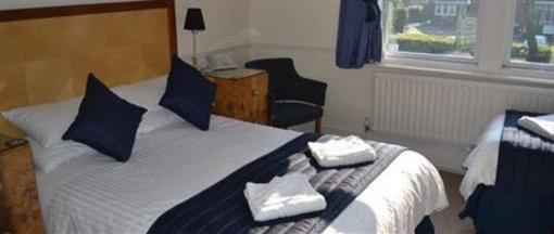 фото отеля Springwood Guest House Horley