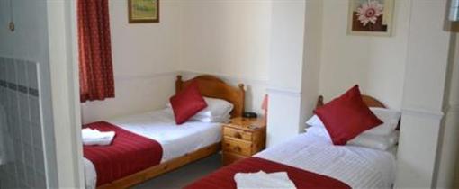 фото отеля Springwood Guest House Horley