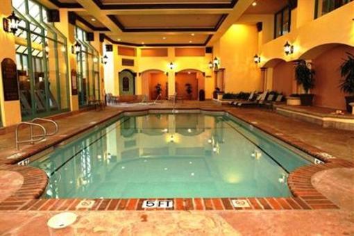 фото отеля Embassy Suites Santa Ana - Orange County Airport North