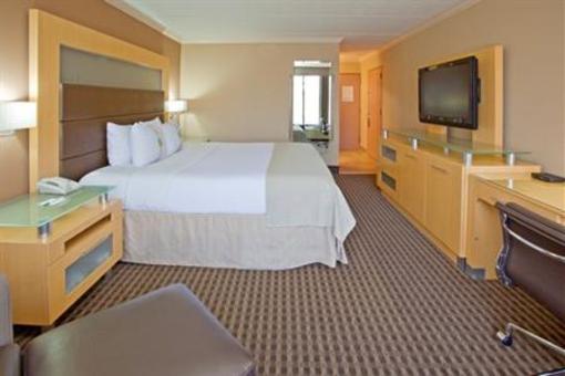 фото отеля Holiday Inn Port Arthur-Park Central