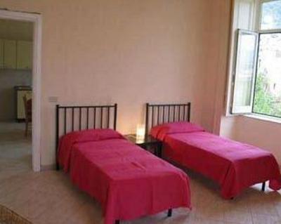 фото отеля Villino Castellano Apartment Meta di Sorrento
