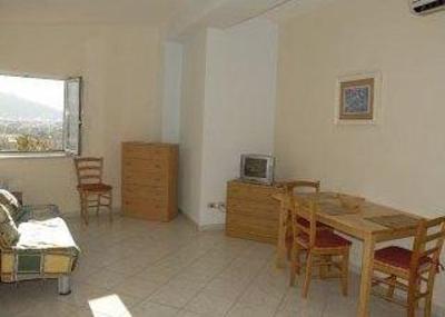 фото отеля Villino Castellano Apartment Meta di Sorrento