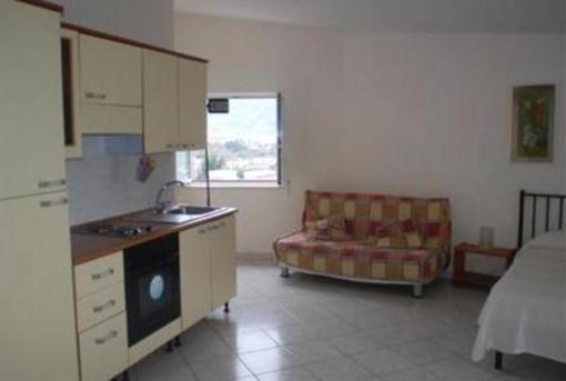 фото отеля Villino Castellano Apartment Meta di Sorrento