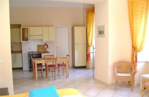 фото отеля Villino Castellano Apartment Meta di Sorrento