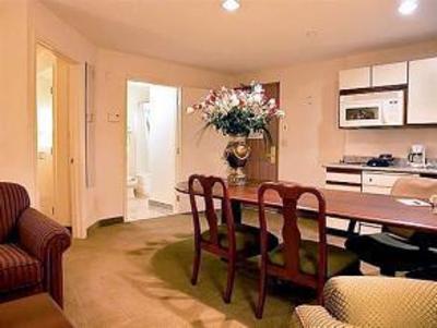 фото отеля Greenwood Suites Anaheim Resort