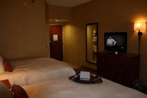 фото отеля Hampton Inn Peoria-East At The River Boat Crossing