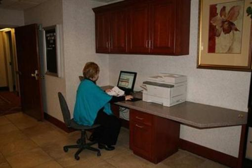 фото отеля Hampton Inn Peoria-East At The River Boat Crossing