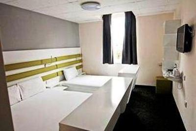 фото отеля Ibis Styles London Leyton