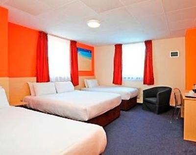 фото отеля Ibis Styles London Leyton