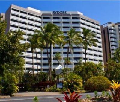 фото отеля Rydges Esplanade Holiday Apartments Cairns