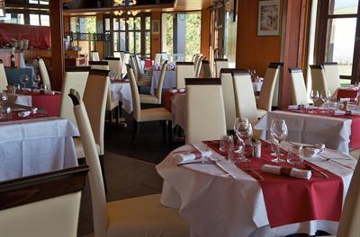 фото отеля Golf Hotel De Mont Griffon Luzarches