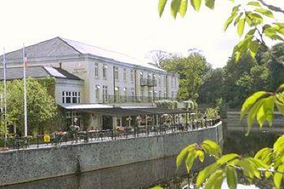 фото отеля Kilkenny River Court Hotel