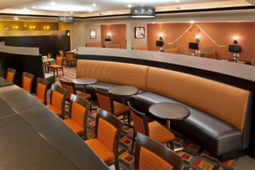 фото отеля Holiday Inn Columbus-Hilliard
