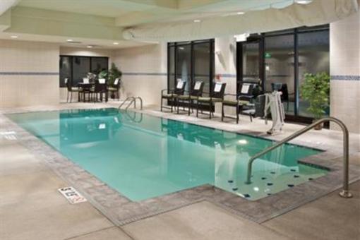 фото отеля Holiday Inn Columbus-Hilliard