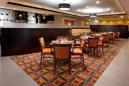 фото отеля Holiday Inn Columbus-Hilliard