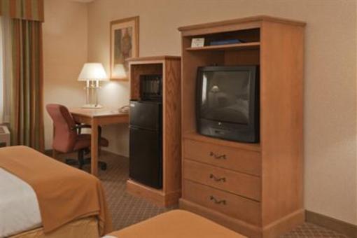 фото отеля Holiday Inn Express Perrysburg
