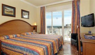 фото отеля Hotel Isabel Torremolinos